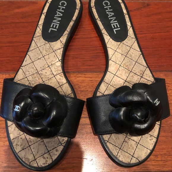 CHANEL Shoes - Chanel flats slippers